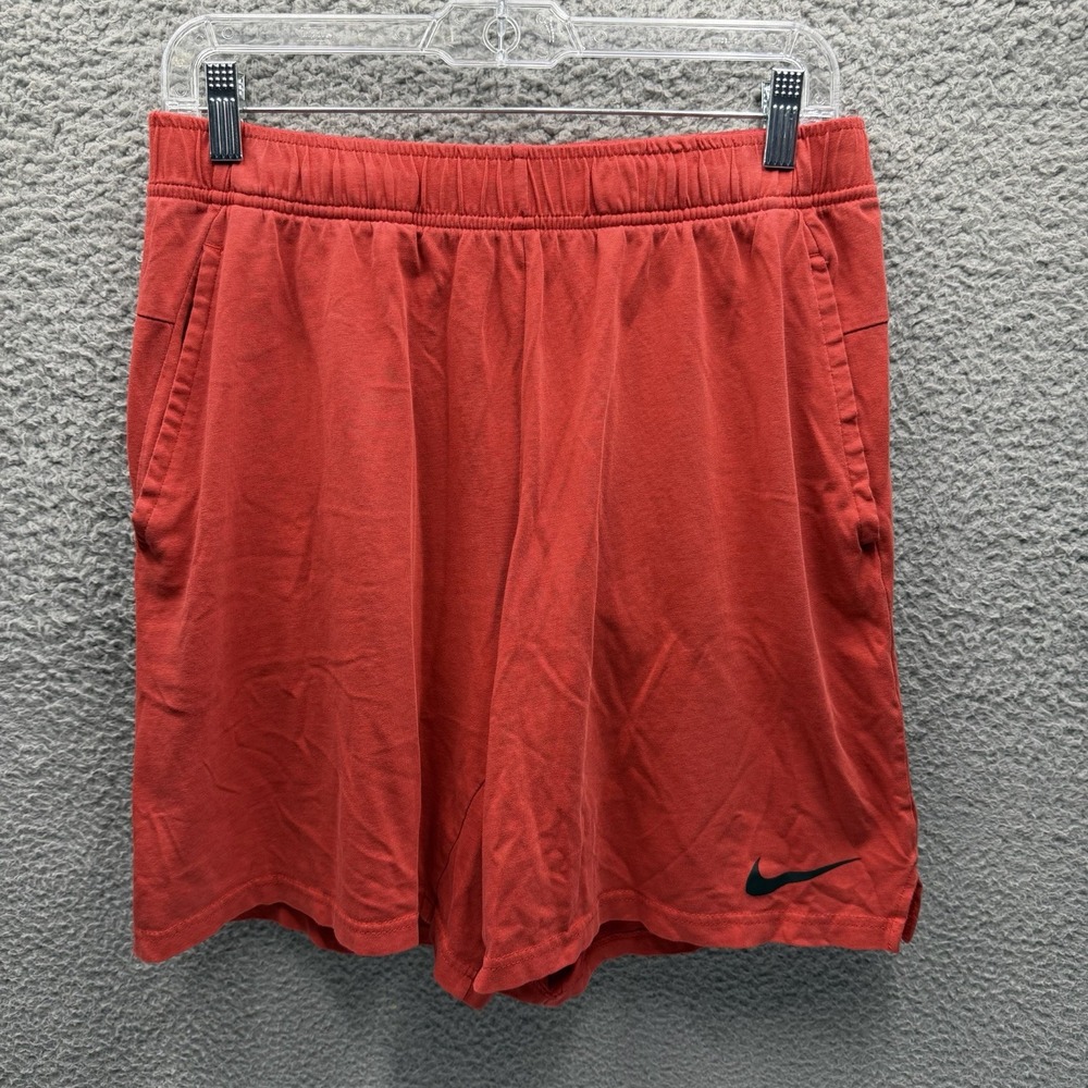 Nike DRI-FIT Shorts Men's Size Medium Standard Fit Red Shorts Athletic Shorts M